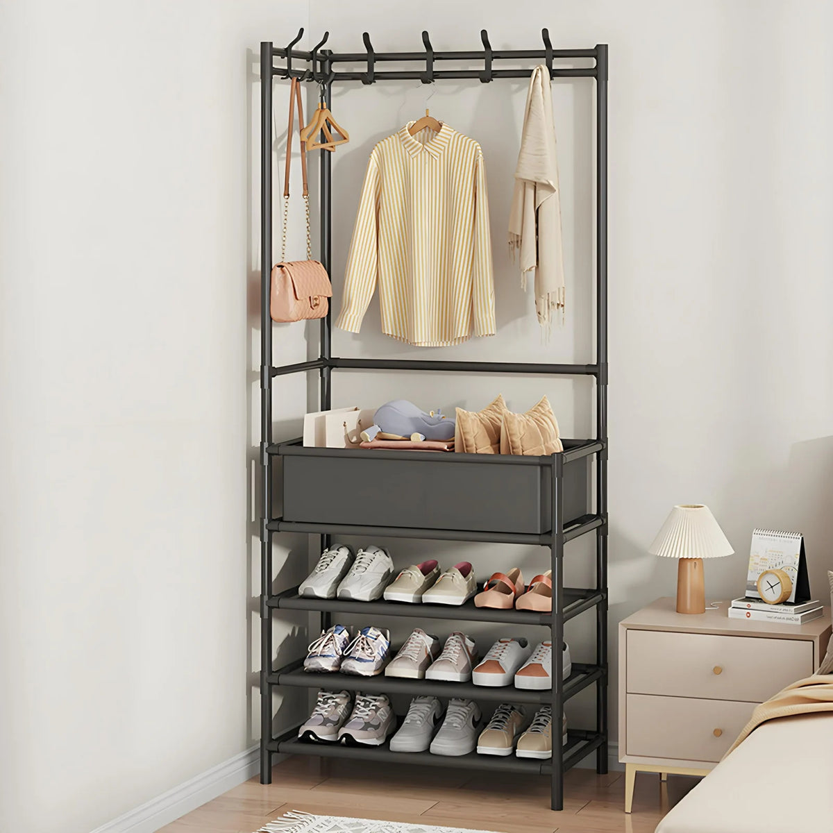 Cuier Metalic cu 4 Polite, 60x28x154 cm, Otel Negru